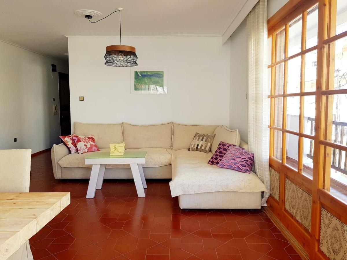 Perea Beach And Sea View Apartment Peraía Exteriör bild