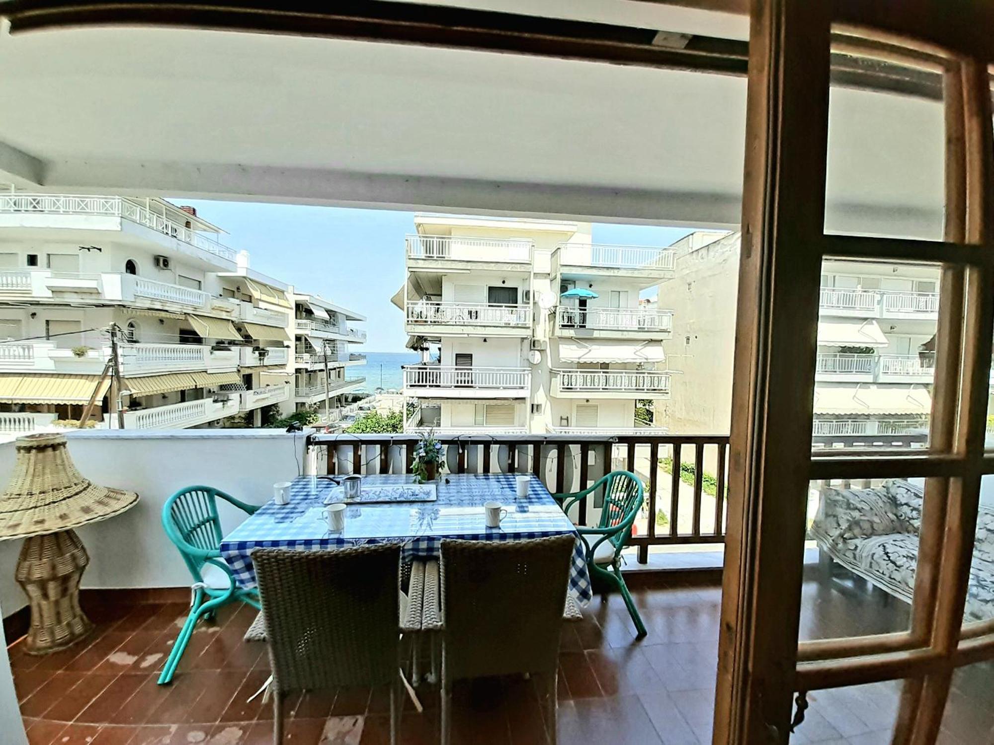 Perea Beach And Sea View Apartment Peraía Exteriör bild